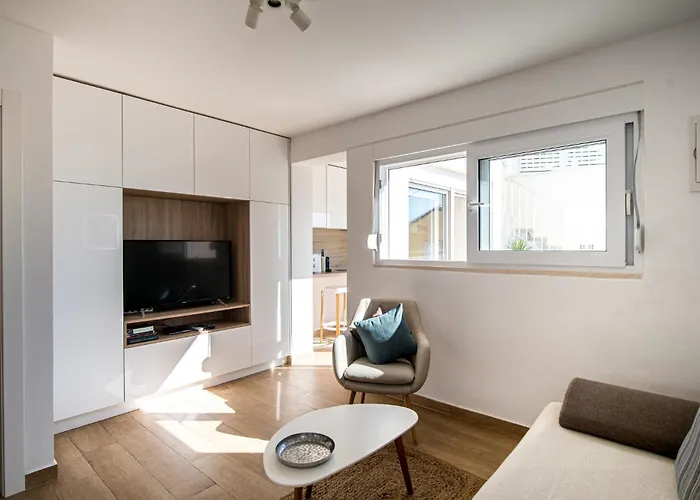 Adriatic Above By Duhomes Appartement *